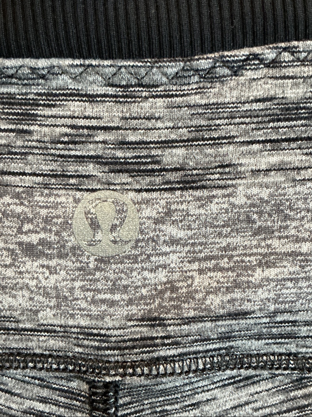 lululemon athletica Gray and Black Long-Sleeve Crew Pullover - Picture 2 of 2